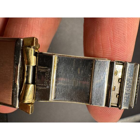 Vintage Gruen Veri-Thin Precision With Calendar Stretch Band 20mm 10k GF